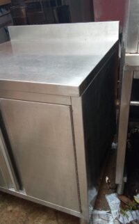 Meja kabinet Pintu kupu-kupu stainless