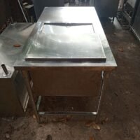 Meja stainless  2 susun ice bean Ukuran 135x70x81