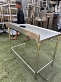 Meja prepare Meja sampah
