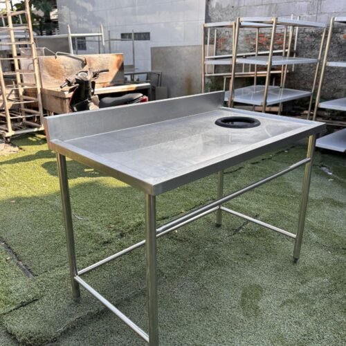 Meja prepare Meja sampah