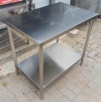 Meja stainless 2 Susun. Ukuran P 90 x L 60 x T 85 cm