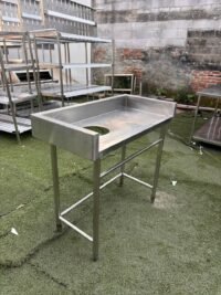 Meja sampah stainless ukuran 100x50x85